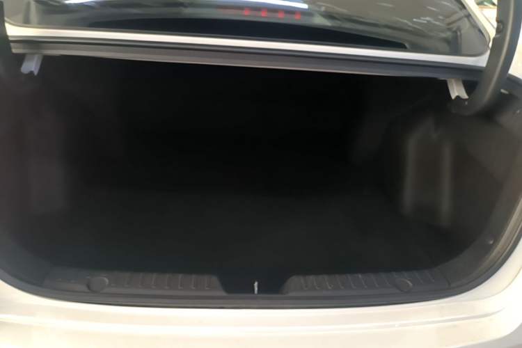 Used CHANGAN Eado 2021 PLUS Blue Whale NE 1.4T GDI DCT Flagship Model Trunk