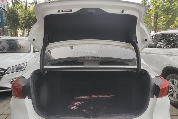 Used CHANGAN Eado 2021 PLUS Blue Whale NE 1.4T GDI DCT Flagship Model Trunk