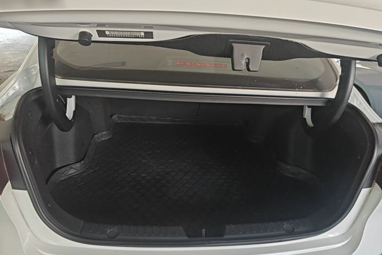 Used CHANGAN Eado 2021 PLUS Blue Whale NE 1.4T GDI DCT Prestige Model Trunk