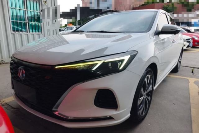 CHANGAN Eado 2021 PLUS Blue Whale NE 1.4T GDI DCT Flagship Model usado
