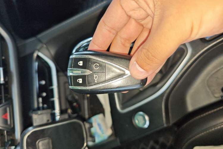 Used CHANGAN Eado 2021 PLUS 1.6L GDI Manual Elite Model Vehicle Key