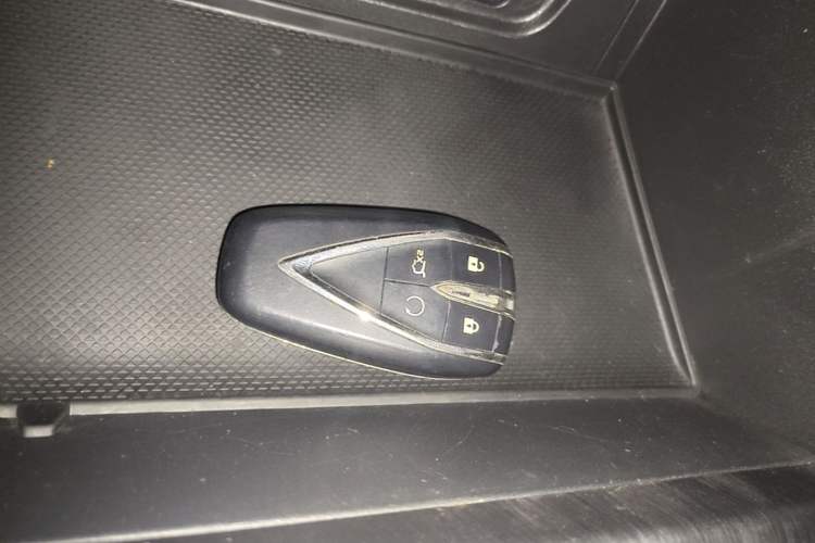 Used CHANGAN Eado 2021 PLUS 1.6L GDI CVT Luxury Model Vehicle Key