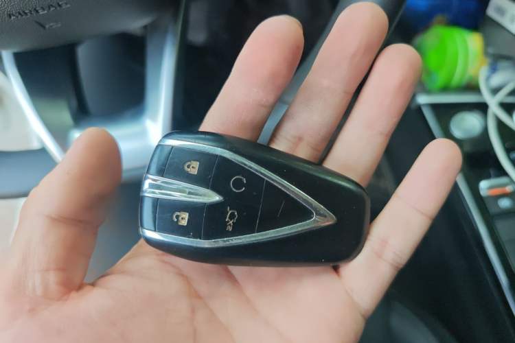 Used CHANGAN Eado 2021 PLUS 1.6L GDI CVT Elite Model Vehicle Key