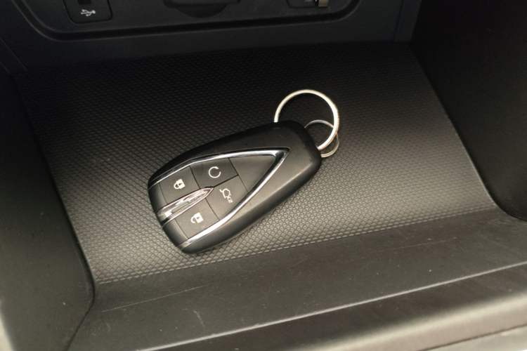 Used CHANGAN Eado 2021 PLUS Blue Whale NE 1.4T GDI DCT Prestige Model Vehicle Key