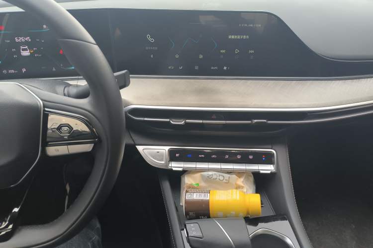 Used CHANGAN Eado 2022 PLUS Blue Whale NE 1.4T GDI DCT Prestige Edition Audio And AC Panel
