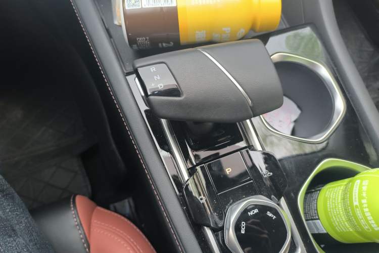 Used CHANGAN Eado 2022 PLUS Blue Whale NE 1.4T GDI DCT Prestige Edition Gear Lever