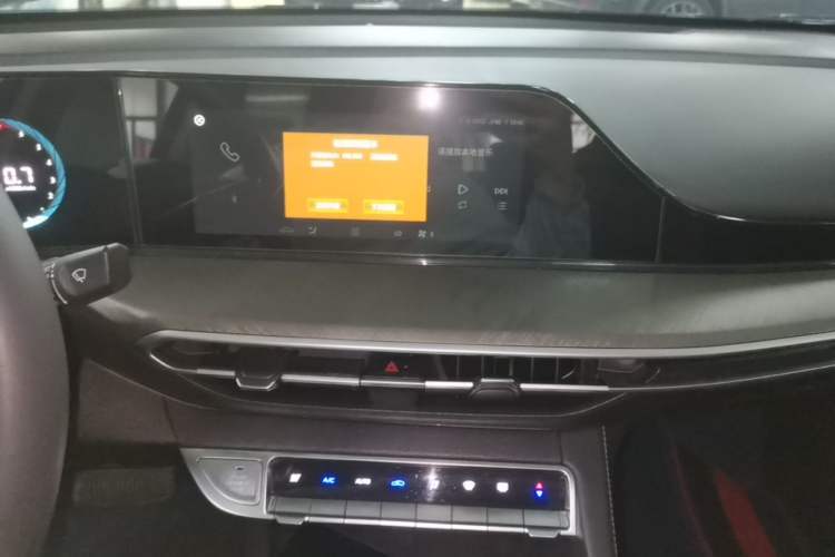 Used CHANGAN Eado 2022 PLUS Blue Whale NE 1.4T GDI DCT Prestige Edition Audio And AC Panel