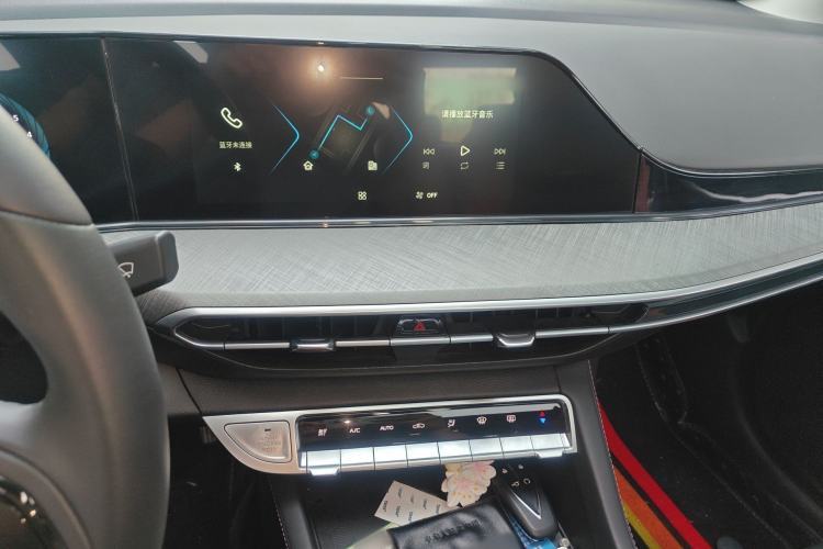 Used CHANGAN Eado 2022 PLUS Blue Whale NE 1.4T GDI DCT Prestige Edition Audio And AC Panel