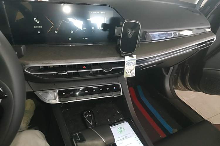 Used CHANGAN Eado 2022 PLUS Blue Whale NE 1.4T GDI DCT Prestige Edition Audio And AC Panel
