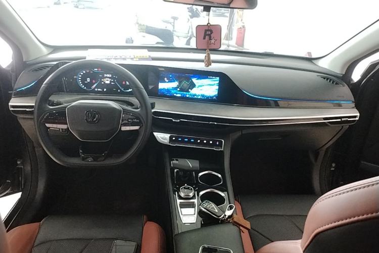Used CHANGAN Eado 2022 PLUS Blue Whale NE 1.4T GDI DCT Prestige Edition Center Console