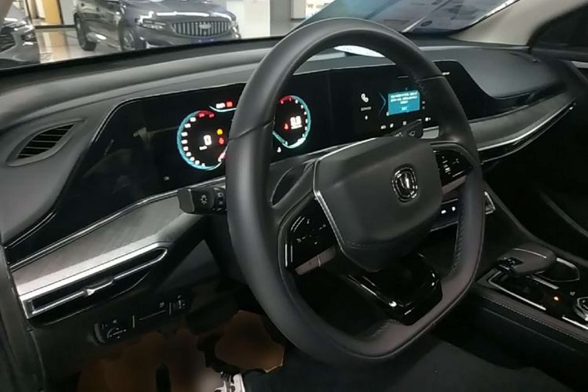Used CHANGAN Eado 2022 PLUS Blue Whale NE 1.4T GDI DCT Prestige Edition Center Console