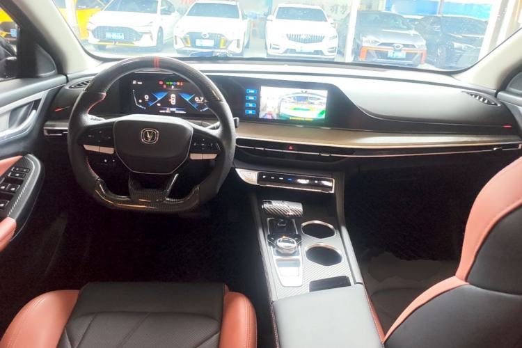 Used CHANGAN Eado 2022 PLUS Blue Whale NE 1.4T GDI DCT Flagship Edition Center Console