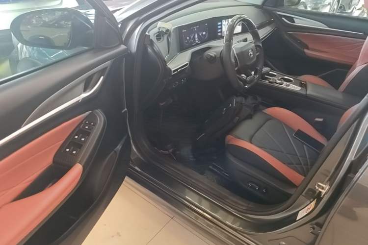 Used CHANGAN Eado 2022 PLUS Blue Whale NE 1.4T GDI DCT Flagship Edition Driver Seat