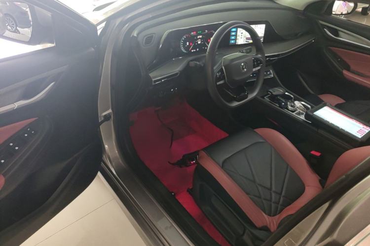 Used CHANGAN Eado 2022 PLUS Blue Whale NE 1.4T GDI DCT Prestige Edition Driver Seat