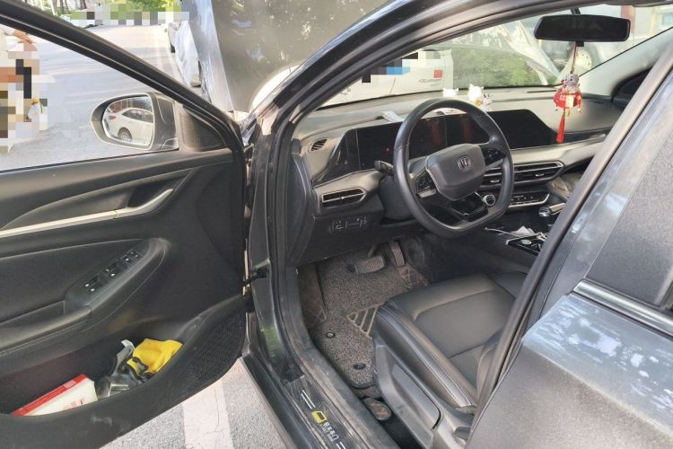 Used CHANGAN Eado 2022 PLUS 1.6L GDI CVT Luxury Model Driver Seat
