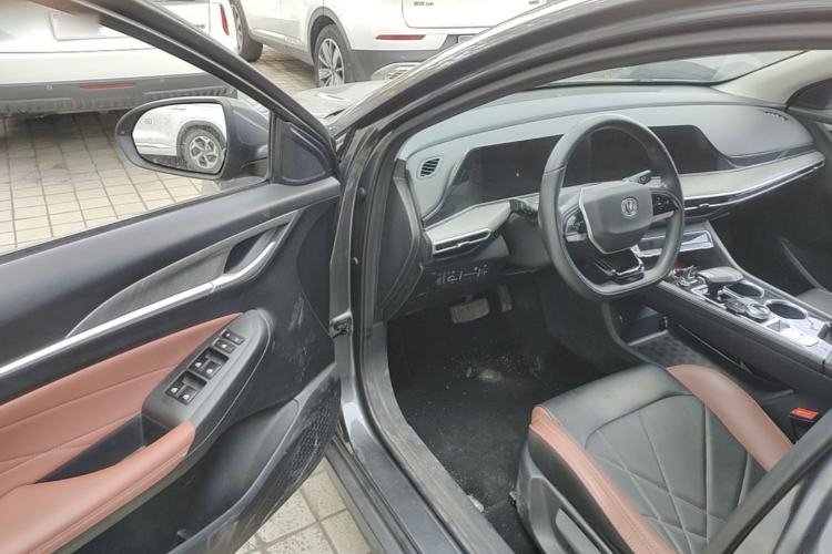 Used CHANGAN Eado 2022 PLUS Blue Whale NE 1.4T GDI DCT Prestige Edition Driver Seat