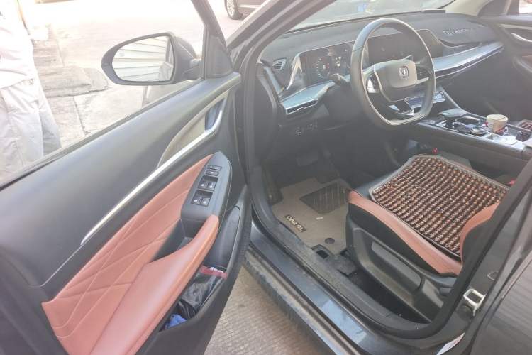 Used CHANGAN Eado 2022 PLUS Blue Whale NE 1.4T GDI DCT Prestige Edition Driver Seat