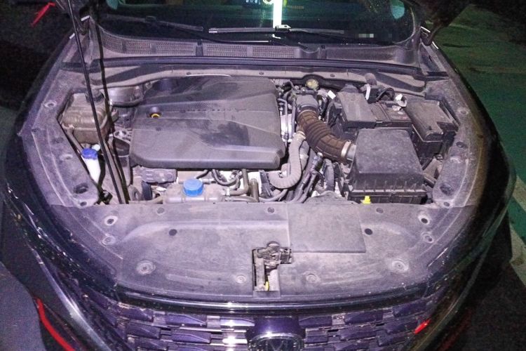 Used CHANGAN Eado 2022 PLUS Blue Whale NE 1.4T GDI DCT Flagship Edition Engine Bay