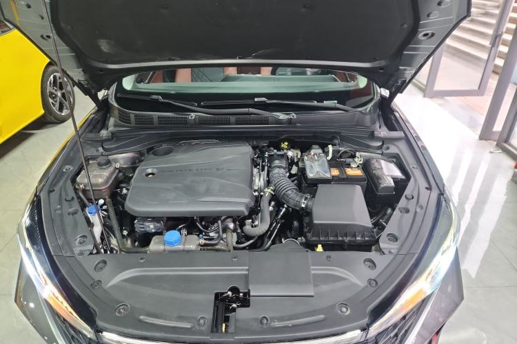 Used CHANGAN Eado 2022 PLUS Blue Whale NE 1.4T GDI DCT Flagship Edition Engine Bay