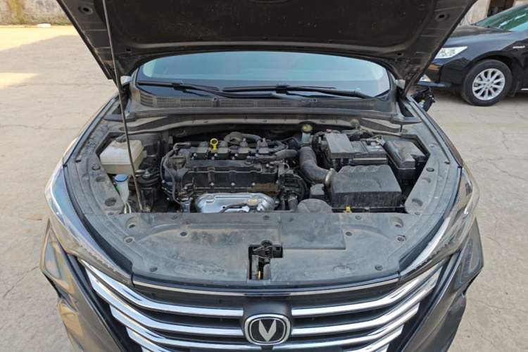 Used CHANGAN Eado 2022 PLUS 1.6L GDI Manual Elite Model Engine Bay