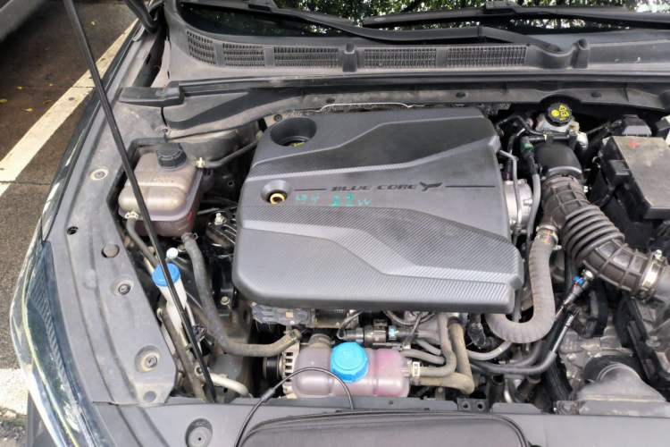 Used CHANGAN Eado 2022 PLUS Blue Whale NE 1.4T GDI DCT Flagship Edition Engine Bay Right