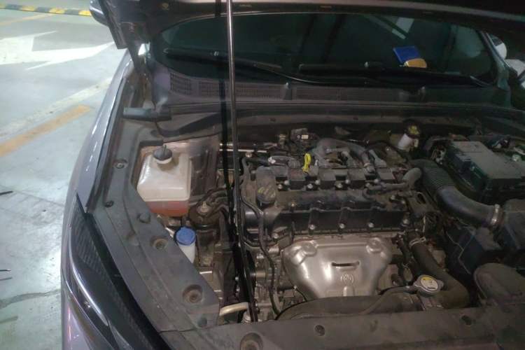 Used CHANGAN Eado 2022 PLUS 1.6L GDI Manual Elite Model Engine Bay Right