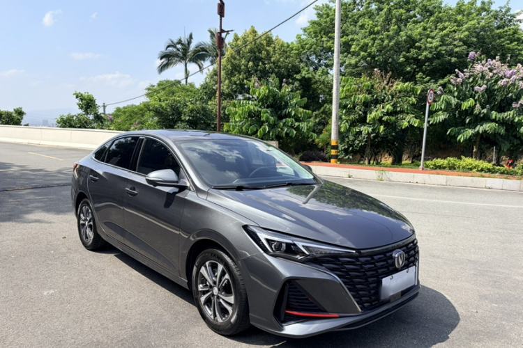 Used CHANGAN Eado 2022 PLUS Blue Whale NE 1.4T GDI DCT Prestige Edition Exterior 1