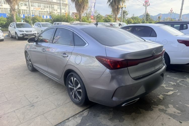 Used CHANGAN Eado 2022 PLUS Blue Whale NE 1.4T GDI DCT Prestige Edition Exterior 3