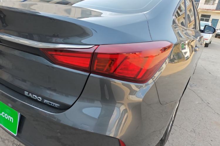 Used CHANGAN Eado 2022 PLUS 1.6L GDI Manual Elite Model Exterior 3