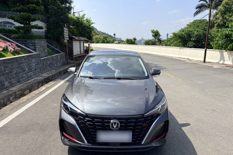 Used CHANGAN Eado 2022 PLUS Blue Whale NE 1.4T GDI DCT Prestige Edition Exterior 3