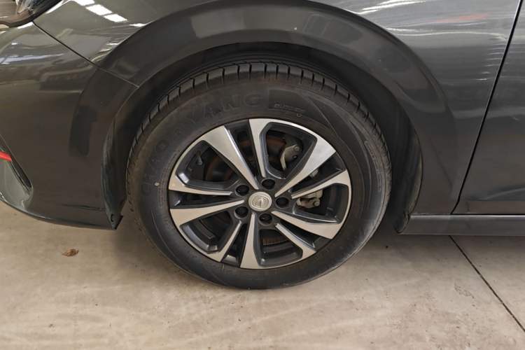 Used CHANGAN Eado 2022 PLUS Blue Whale NE 1.4T GDI DCT Prestige Edition Exterior 4