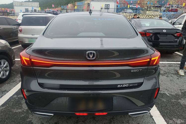 Used CHANGAN Eado 2022 PLUS Blue Whale NE 1.4T GDI DCT Prestige Edition Exterior 4