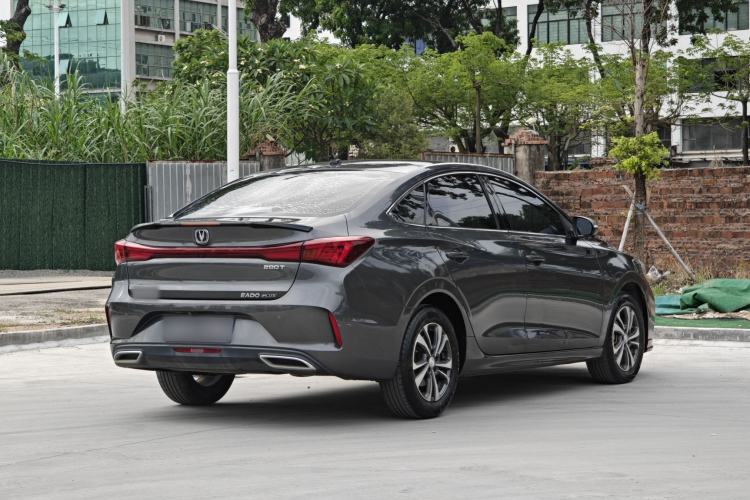 Used CHANGAN Eado 2022 PLUS Blue Whale NE 1.4T GDI DCT Prestige Edition Exterior 4