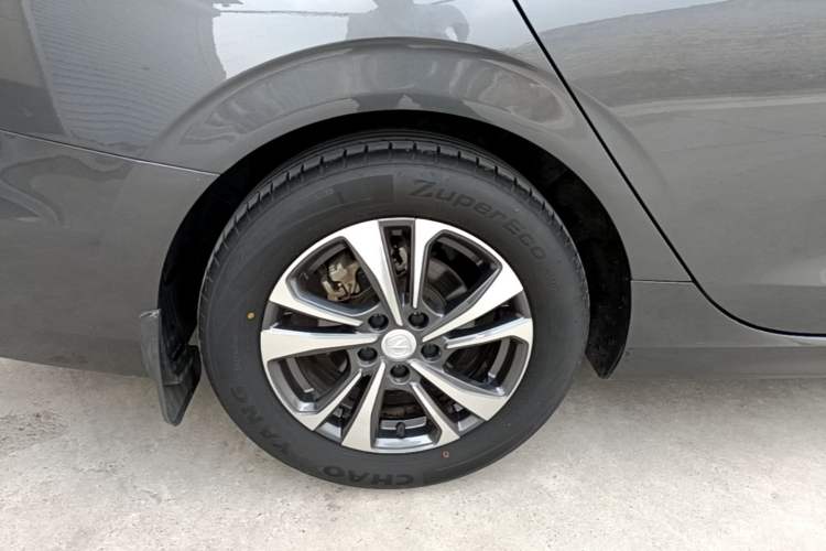 Used CHANGAN Eado 2022 PLUS Blue Whale NE 1.4T GDI DCT Prestige Edition Exterior 5