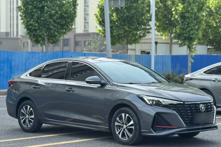 Used CHANGAN Eado 2022 PLUS Blue Whale NE 1.4T GDI DCT Prestige Edition Exterior 5