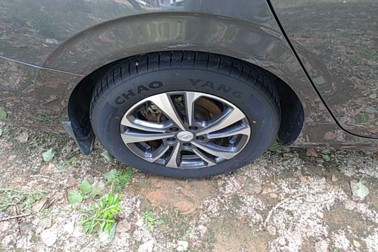 Used CHANGAN Eado 2022 PLUS Blue Whale NE 1.4T GDI DCT Prestige Edition Exterior 5