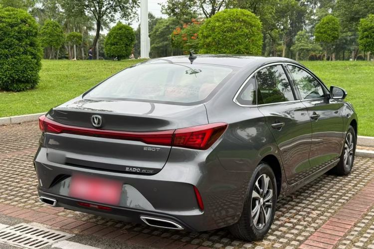 Used CHANGAN Eado 2022 PLUS Blue Whale NE 1.4T GDI DCT Prestige Edition Exterior 6