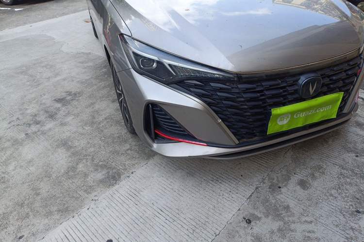 Used CHANGAN Eado 2022 PLUS Blue Whale NE 1.4T GDI DCT Flagship Edition Exterior 6