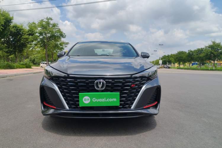 Used CHANGAN Eado 2022 PLUS Blue Whale NE 1.4T GDI DCT Prestige Edition Front