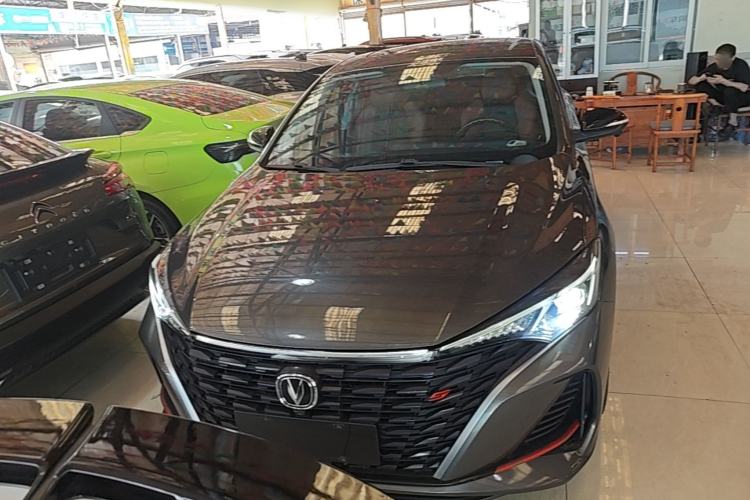 Used CHANGAN Eado 2022 PLUS Blue Whale NE 1.4T GDI DCT Flagship Edition Front