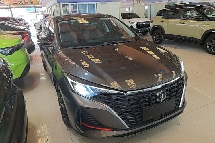Used CHANGAN Eado 2022 PLUS Blue Whale NE 1.4T GDI DCT Flagship Edition Front Right 45 Deg