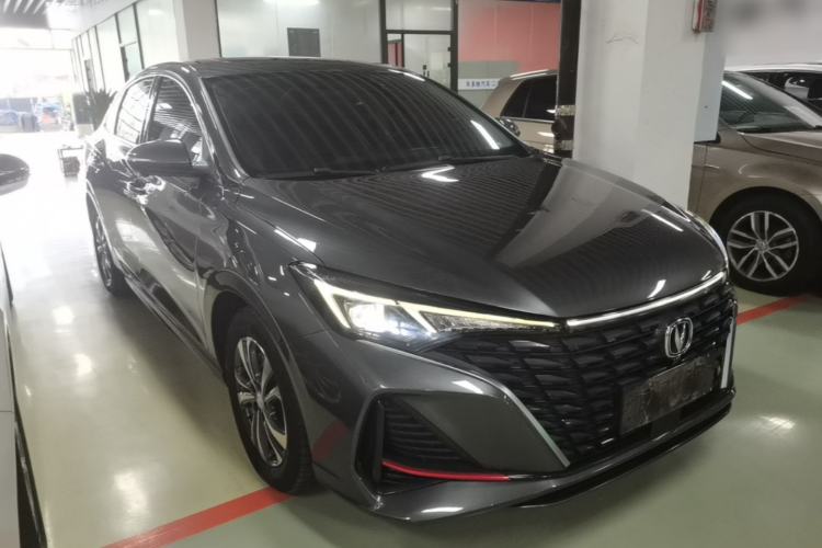Used CHANGAN Eado 2022 PLUS Blue Whale NE 1.4T GDI DCT Prestige Edition Front Right 45 Deg