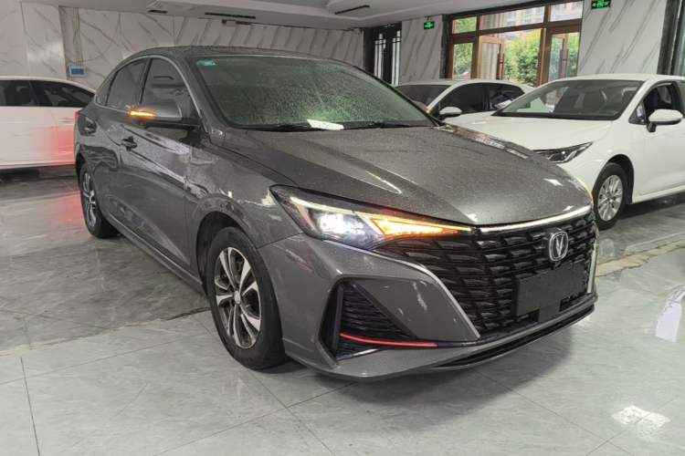 Used CHANGAN Eado 2022 PLUS Blue Whale NE 1.4T GDI DCT Prestige Edition Front Right 45 Deg