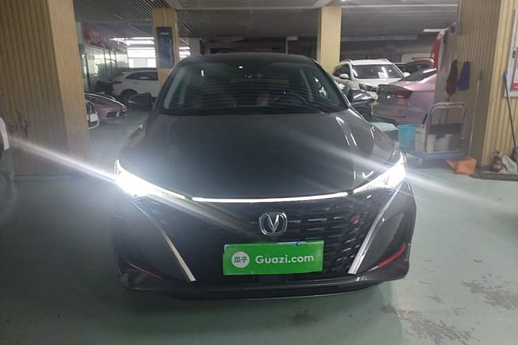Used CHANGAN Eado 2022 PLUS Blue Whale NE 1.4T GDI DCT Flagship Edition Front