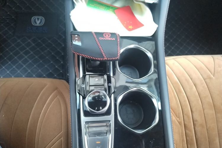 Used CHANGAN Eado 2022 PLUS Blue Whale NE 1.4T GDI DCT Prestige Edition Gear Lever
