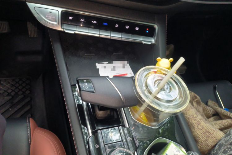 Used CHANGAN Eado 2022 PLUS Blue Whale NE 1.4T GDI DCT Flagship Edition Gear Lever