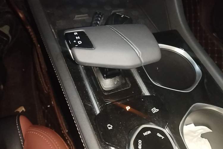 Used CHANGAN Eado 2022 PLUS Blue Whale NE 1.4T GDI DCT Flagship Edition Gear Lever