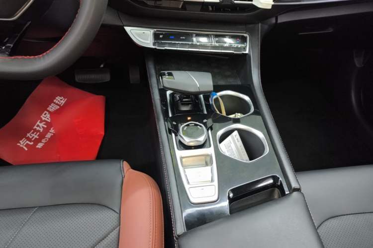 Used CHANGAN Eado 2022 PLUS Blue Whale NE 1.4T GDI DCT Prestige Edition Gear Lever