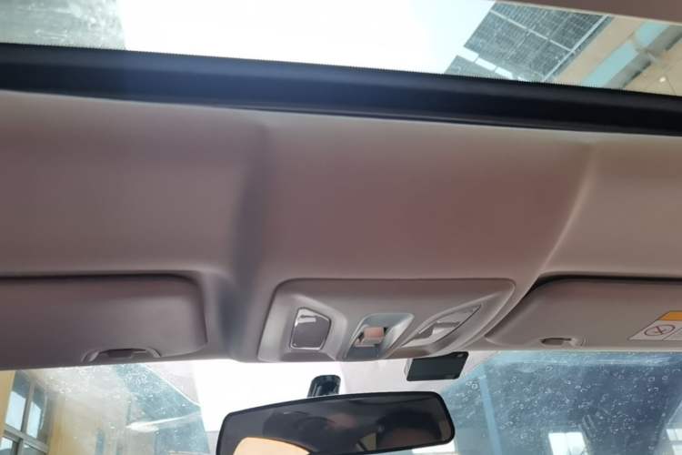 Used CHANGAN Eado 2022 PLUS Blue Whale NE 1.4T GDI DCT Flagship Edition Headliner