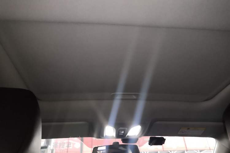 Used CHANGAN Eado 2022 PLUS 1.6L GDI Manual Luxury Model Headliner